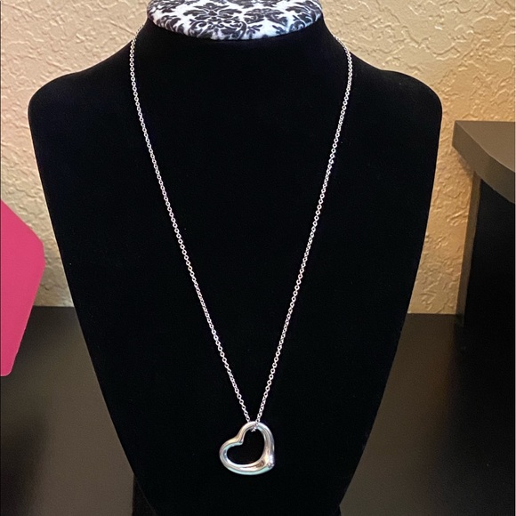 Tiffany & Co. Elsa Peretti open heart necklace - Picture 2 of 10